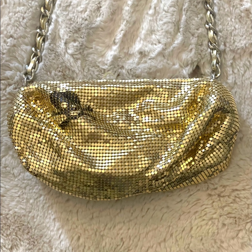 Betsey Johnson Vintage Crossbody bag 9”x5” Gold & Silver with skulls